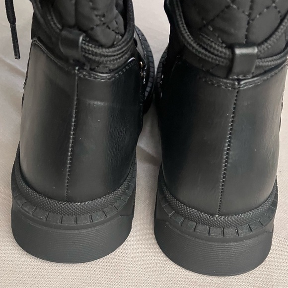 Sabrini Black Caviar Quilted Tall Boots Size 7 Chunky Heel New - Picture 8 of 11